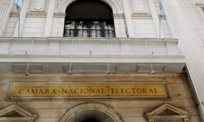 La CNE fijó fecha límite para presentar las candidaturas y Cristina podría ser proscripta