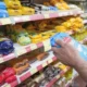 Contra la especulación: supermercados de barrio congelan compras con subas