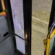 Las pedradas a los colectivos no paran: otra unidad con los vidrios destrozados