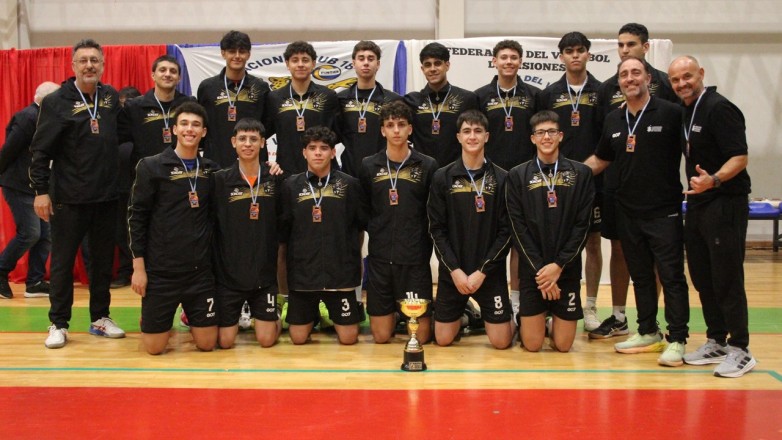San Juan se subió al podio en el Argentino Sub 18 de voleibol San Juan se subió al podio en el Argentino Sub 18 de voleibol