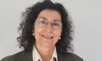 Arrabal apuesta por nuevas carreras a distancia si es reelecta como decana