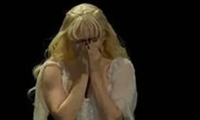 Lady Gaga se emocionó hasta las lágrimas frente a una multitud de más de dos millones de personas en Brasil