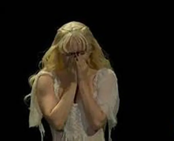 Lady Gaga se emocionó hasta las lágrimas frente a una multitud de más de dos millones de personas en Brasil Lady Gaga se emocionó hasta las lágrimas frente a una multitud de más de dos millones de personas en Brasil
