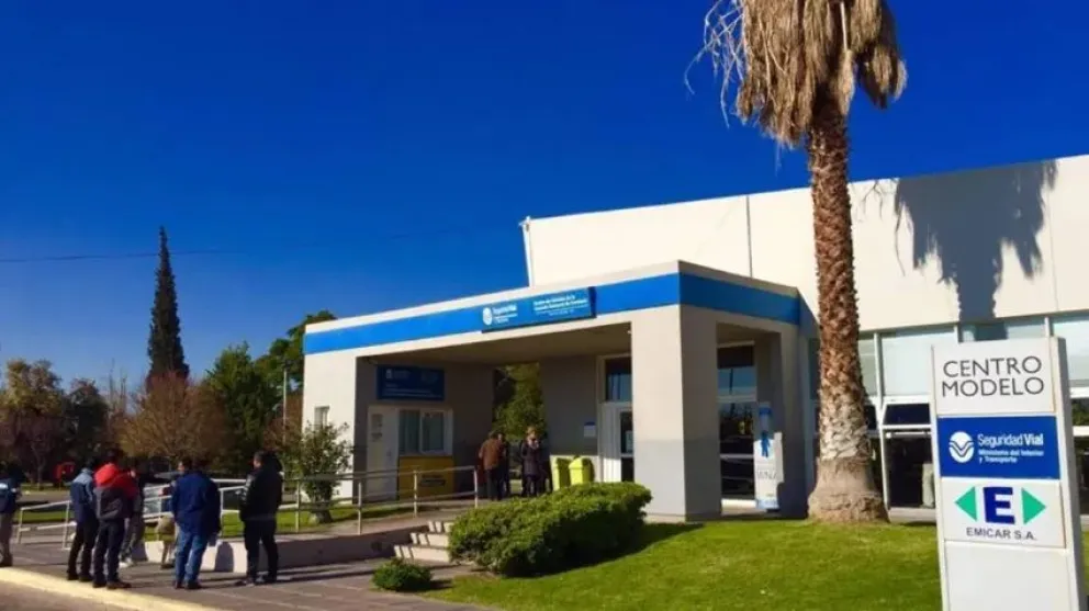 Aclaran que todavía en San Juan el trámite para sacar la licencia de conducir es presencial Aclaran que todavía en San Juan el trámite para sacar la licencia de conducir es presencial