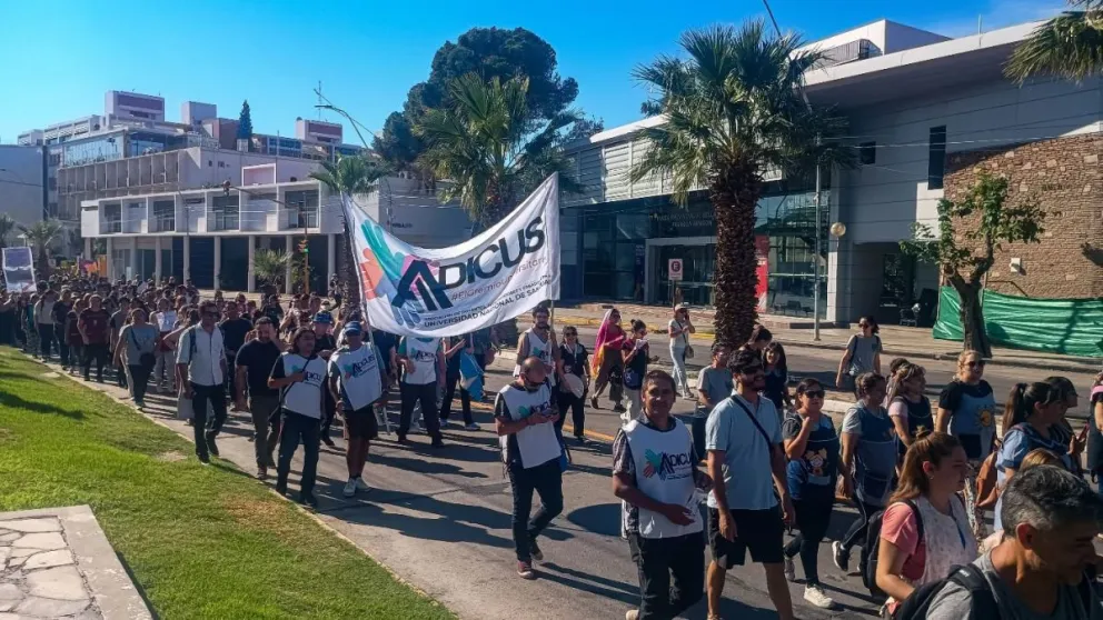 ADICUS aseguró que el acatamiento al paro docente universitario llegó hasta el 90% ADICUS aseguró que el acatamiento al paro docente universitario llegó hasta el 90%