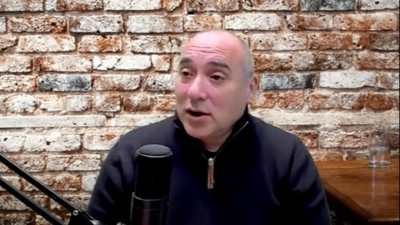 José Peluc reveló cómo afectó a San Juan la victoria de La Libertad Avanza en CABA José Peluc reveló cómo afectó a San Juan la victoria de La Libertad Avanza en CABA