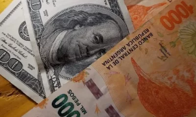 Gobierno impulsa el bimonetarismo, con mayor circulación de dólares: impacto en el precio del billete, reservas y PBI
