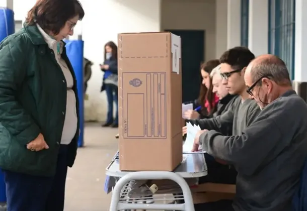 Elecciones: se votó en Salta, Jujuy, Chaco y San Luis y se aguardan los resultados Elecciones: se votó en Salta, Jujuy, Chaco y San Luis y se aguardan los resultados